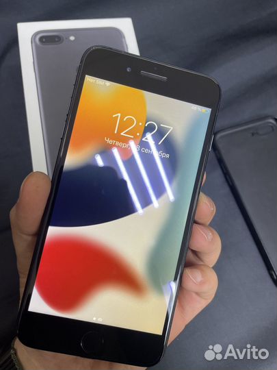 Телефон iPhone 7 plus