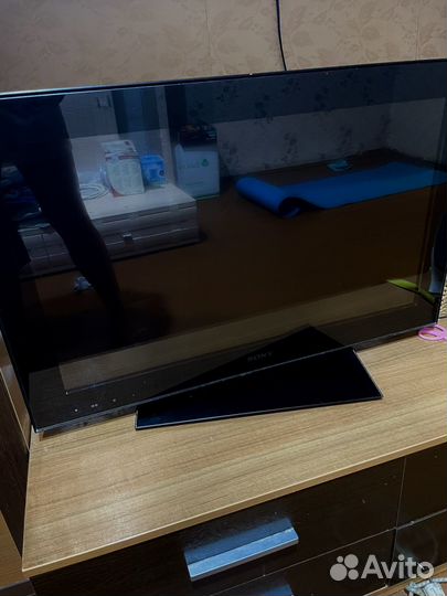 Телевизор Sony Bravia 32nx500