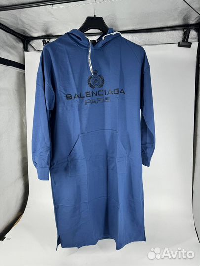 Платье трикотажное женское с капюшоном