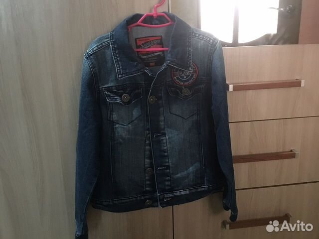 Куртка джинсовая на мальчика 6-8 лет