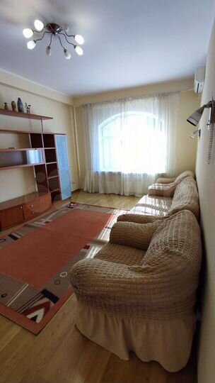 2-к. квартира, 70 м², 2/10 эт.