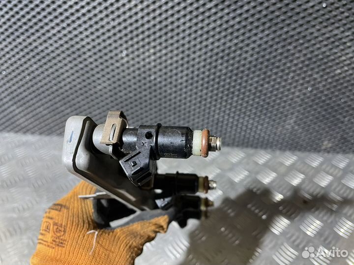 Рейка форсунка топливная Honda CR-V 3 2007-2012