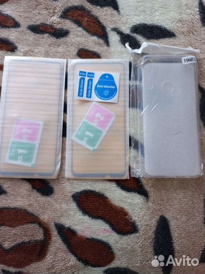 Защитное стекло и чехол на Хонор 9