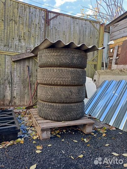 Continental ContiIceContact 4x4 225/65 R17