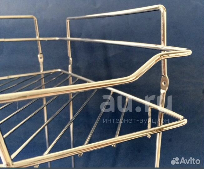 Полка угловая на кухню стальная на ножках и подвес