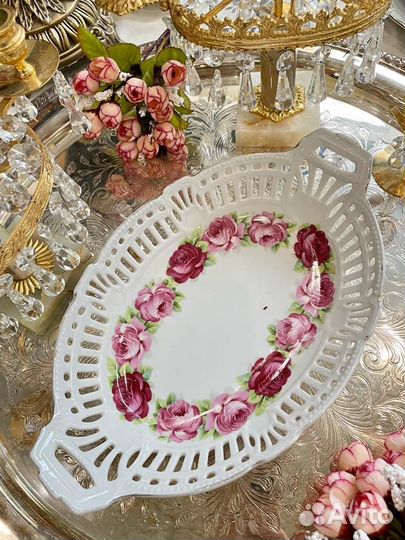 Антиквариат. Блюдо. Прорезной фарфор