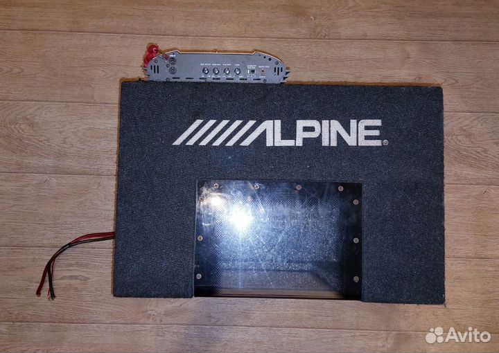 Сабвуфер alpine