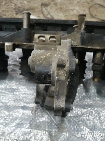 Коллектор впускной Volkswagen Passat 3C2 BVY 2006