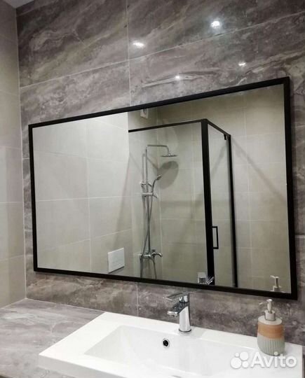 Зеркало для ванной комнаты