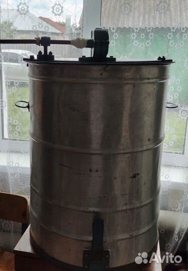 Медогонка 3х рамочная