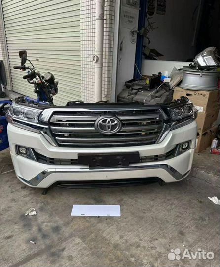 Фары обвес Тойота Лэнд крузер 200