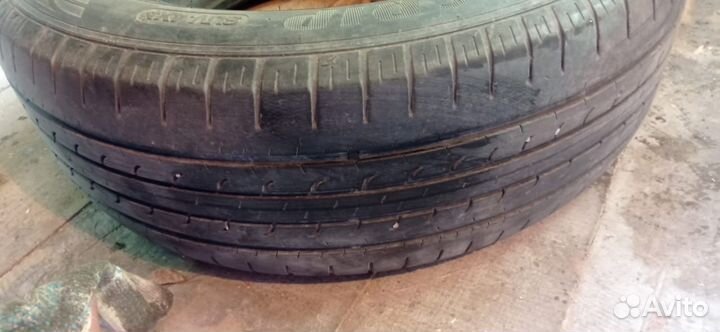 Goodyear EfficientGrip SUV 4x4 215/60 R17 T