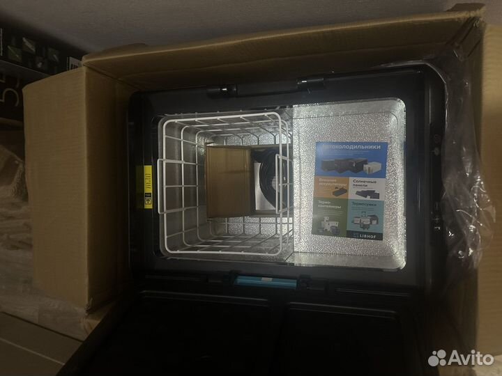 Автохолодильник Libhof w-40