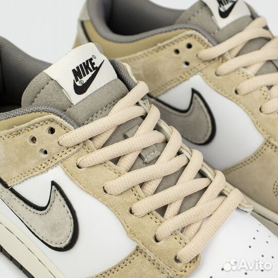 Nike SB Dunk Low Beige / Silver Sw. SteamBoy OST
