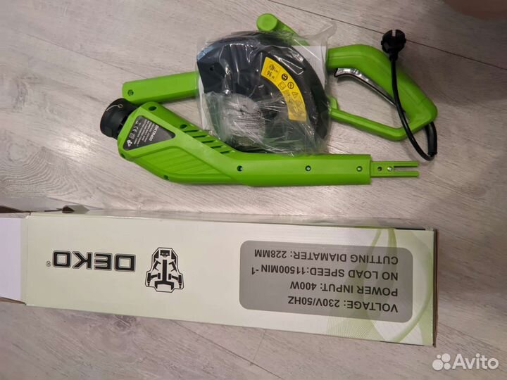 Садовый электрический триммер deko