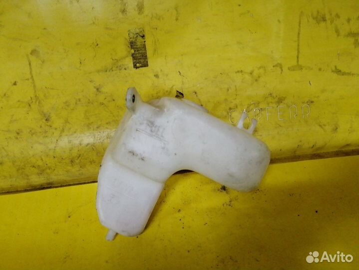 Бачок расширительный 16470-22060 на Toyota Caldina