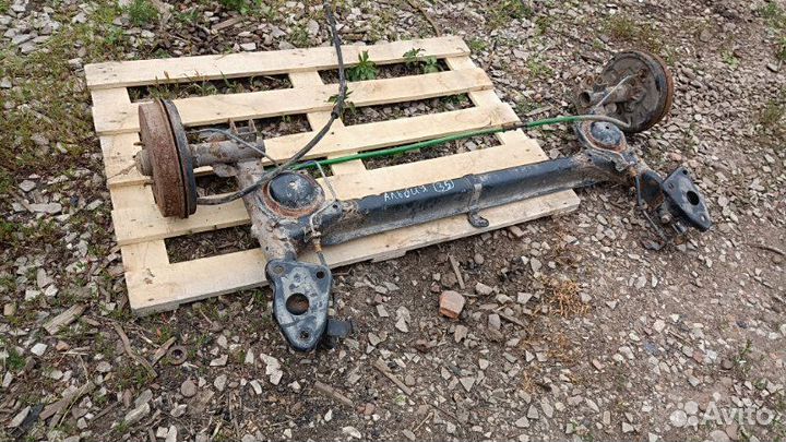 Балка подвески задняя Fiat Albea седан 350A1000