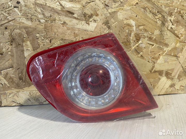 Задний фонарь внутренний левый Volkswagen Passat