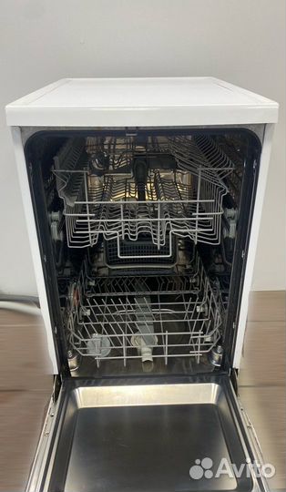 Посудомоечная машина Electrolux