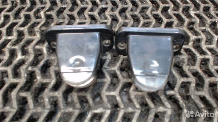 Подсветка номера Volkswagen Passat 3, 1989