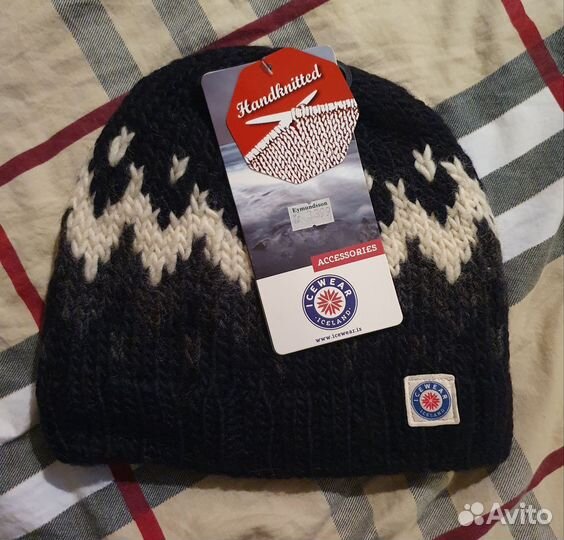 Шапка зимняя из 100 ислндской шерсти