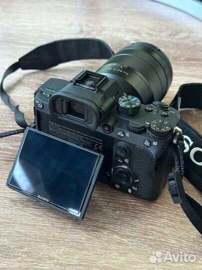 Фотоаппарат Sony Alpha ilce-7M3