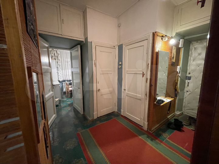 2-к. квартира, 56 м², 3/3 эт.