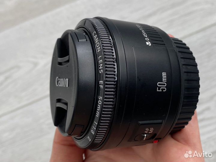 Зеркальный фотоаппарат canon 700d