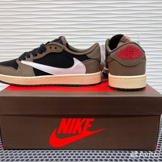 Кроссовки Nike air Jordan 1 low travis scott