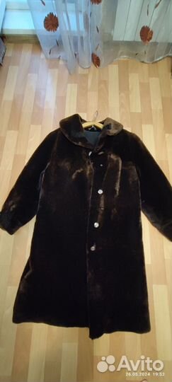 Женская верхняя одежда 50 52