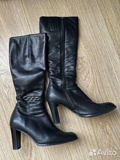 Сапоги женские кожаные демисезонные 37