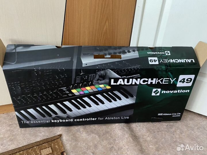 Midi клавиатура Novation Launchkey 49