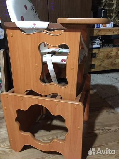 Стульчик для кормления