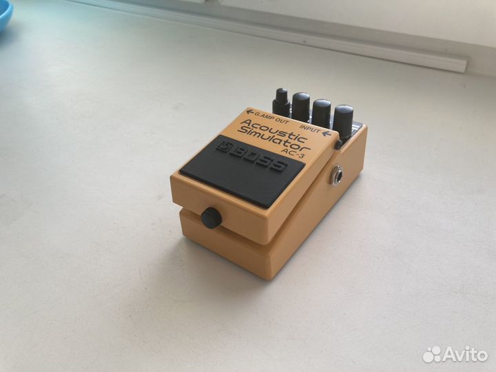 Гитарная педаль Boss AC-3 Acoustic Simulator