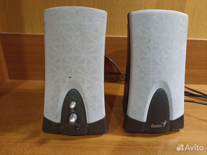Колонки компьютерные Genius
