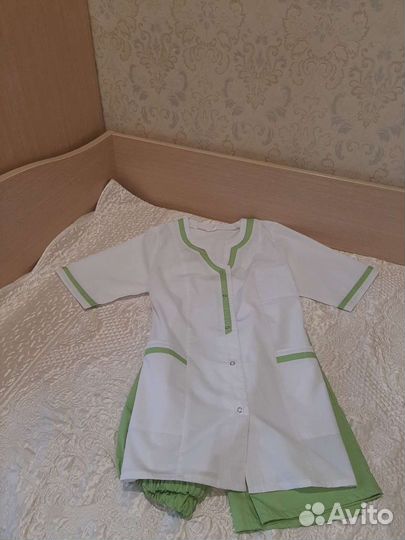 Медицинский костюм