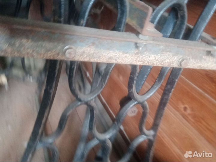 Зингер станина подставка чугунная 1метр