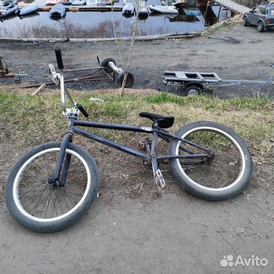 Трюковой велосипед bmx