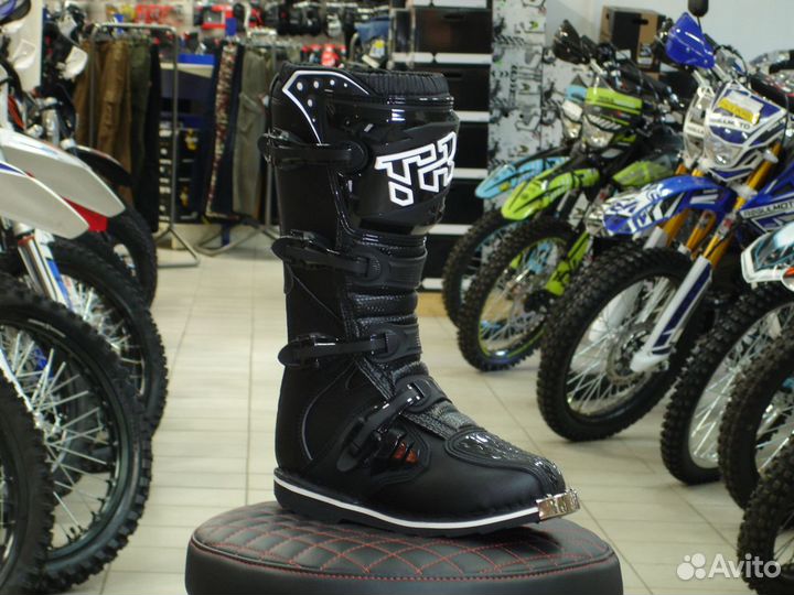 Мотоботы tiger MTR-E001 черный