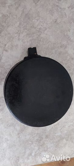 Чугунная сковорода СССР без крышки