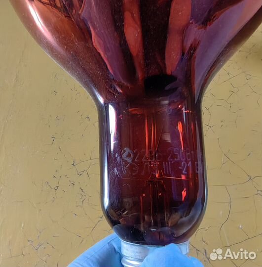 Лампа красная