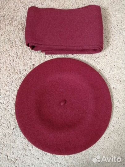 Берет и шарф