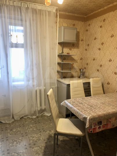 2-к. квартира, 60 м², 3/5 эт.