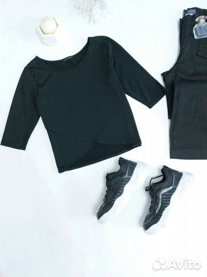 Женская одежда р42 пакетом Black стиль