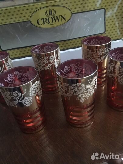 Стаканы новые в упаковке покрытые золотом