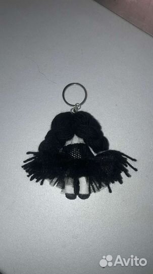 Уэнсдей брелок