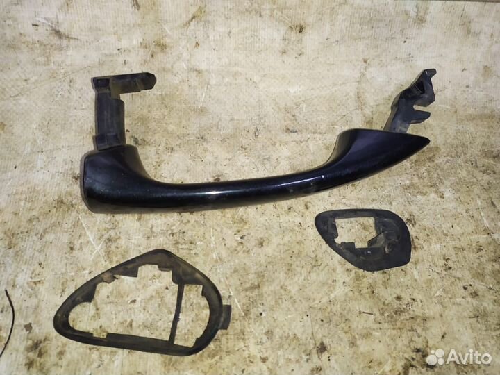 Ручка левая передней двери Mercedes W211