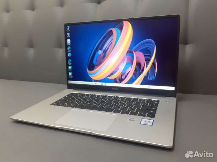 Ноутбук Huawei MateBook D 15 Core i3/8Гб/SSD 256