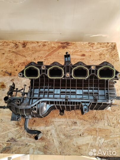 Впускной коллектор в сборе 1.4 Tsi, VW, Audi,Skoda