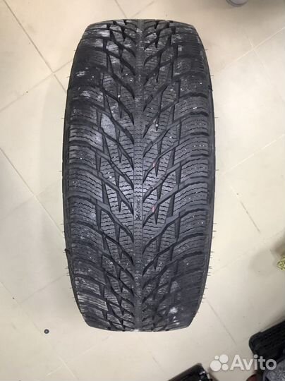 Nokian Tyres Hakkapeliitta R3 SUV 215/55 R18